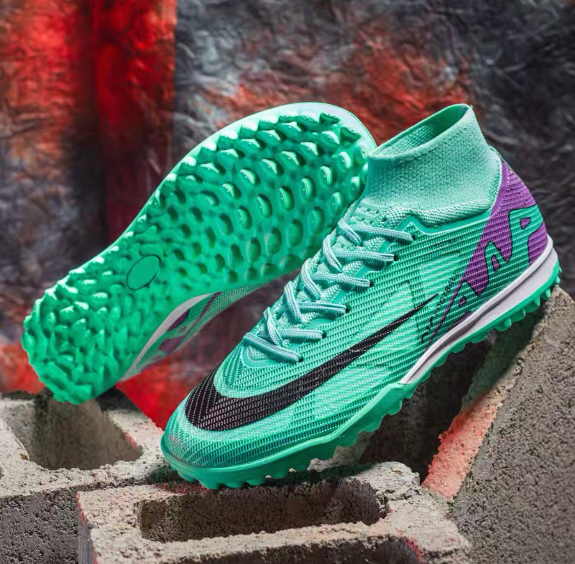 Assassin 15 football shoes