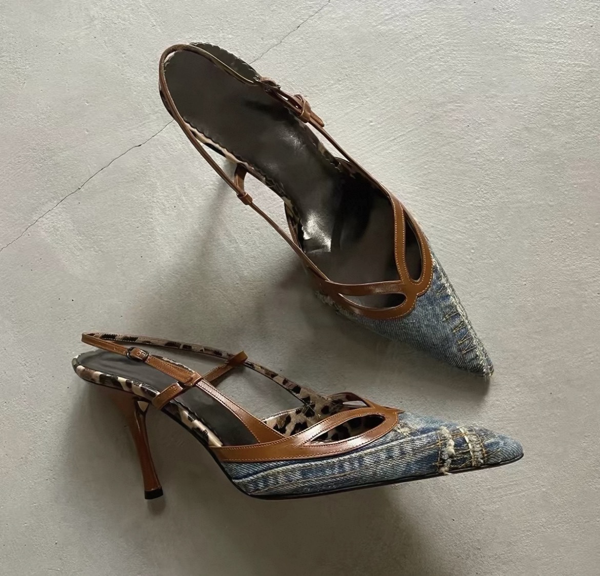 Blue jeans pointed toe women's shoe