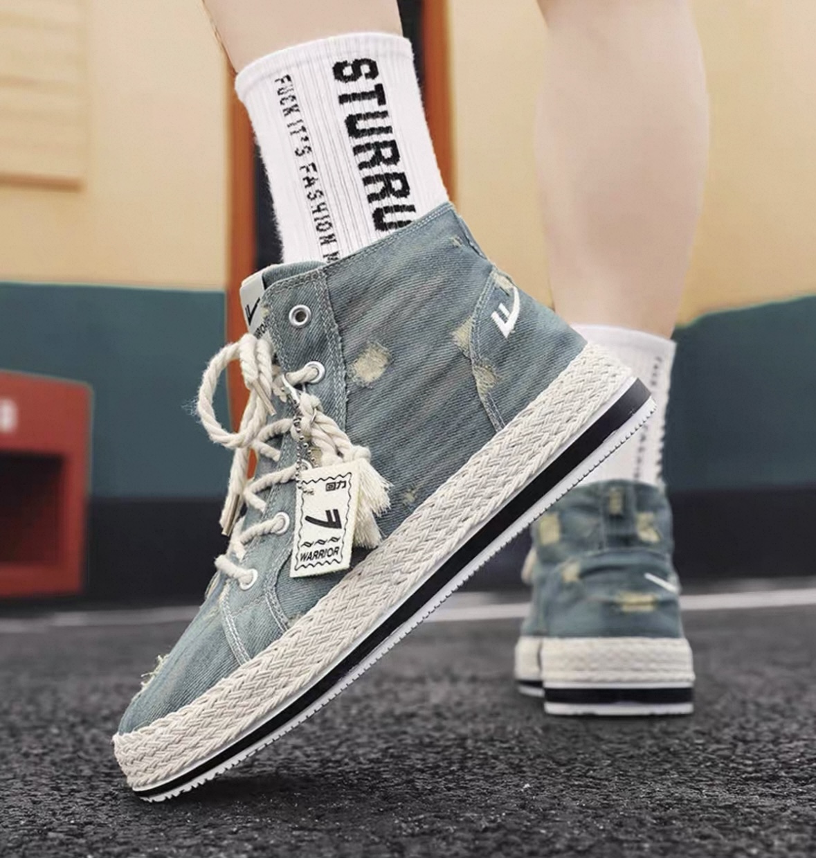 Men's canvas high-top shoes