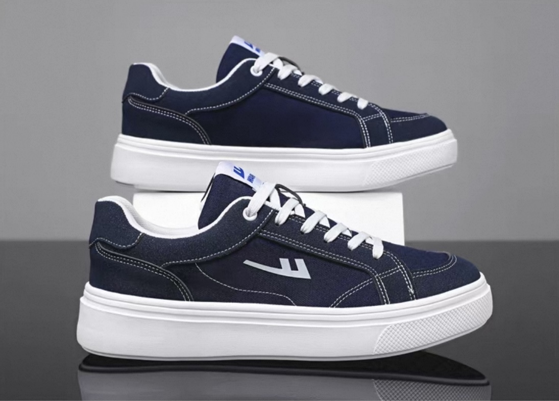 Canvas men's shoes